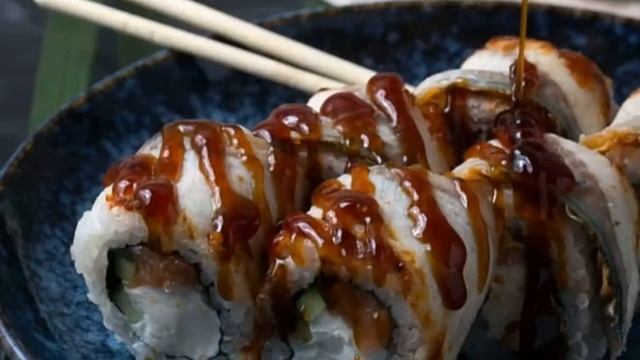 Ролл Канада | Как приготовить дома суши | Рис и лосось | Доставка суши Челябинск смотреть онлайн