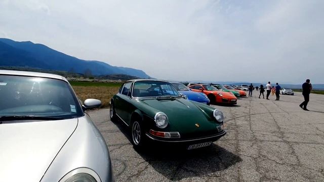 Porsche day with #PorscheClubBulgaria #911 #cayman смотреть онлайн