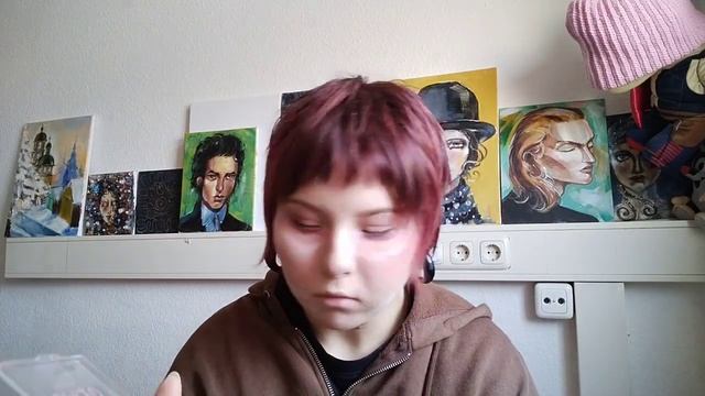 Рассказываю треш из своей жизни и делаю макияж (narkomanu i pedofilu ) смотреть онлайн