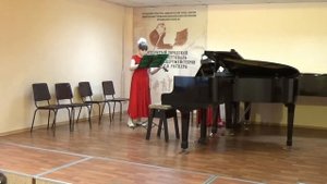 Клешко Полина (фортепиано), Самбурская Адья (скрипка)