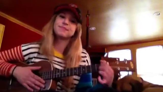 My new kala baritone ukulele!! смотреть онлайн