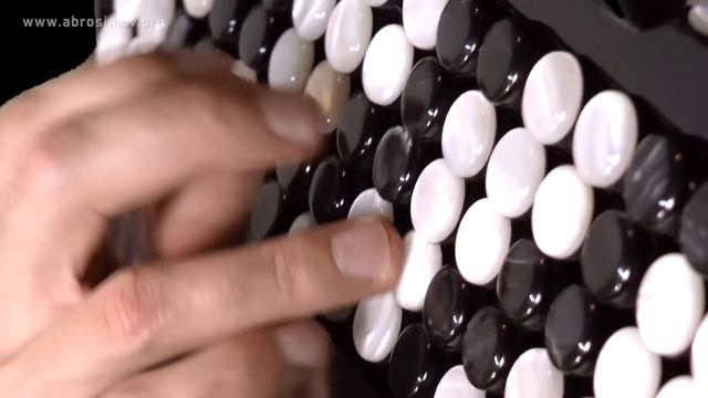 ?С УМА СОЙТИ!? КАК КРАСИВО ИГРАЕТ! (Чардаш Монти) смотреть онлайн