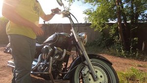 Прокачка переднего тормоза на мотоцикле Yamaha XV1600 Road Star и регулировка.