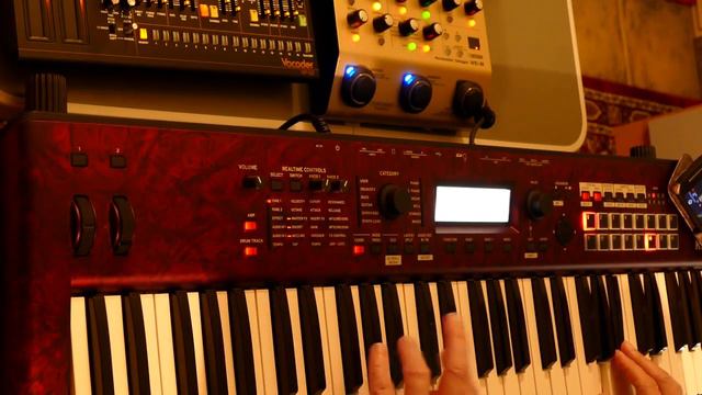 KROSS 2 LIVE CLASSIC (PART 2): Vocoder, Drums, Arpeggio, Sequencer, Live Playing смотреть онлайн