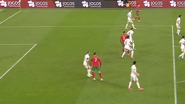 РОСКОШНЫЙ ГОЛ В СВОИ ВОРОТА С 35 МЕТРОВ! Автоголы 2021. Футбольный топ @120 ЯРДОВ смотреть онлайн