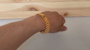 Строгий мужской браслет на руку под золото