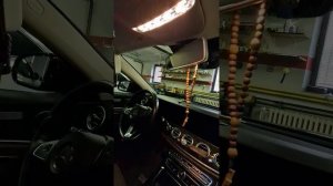 Как снять потолок (светильник) на Mercedes E 2016-2020 W213