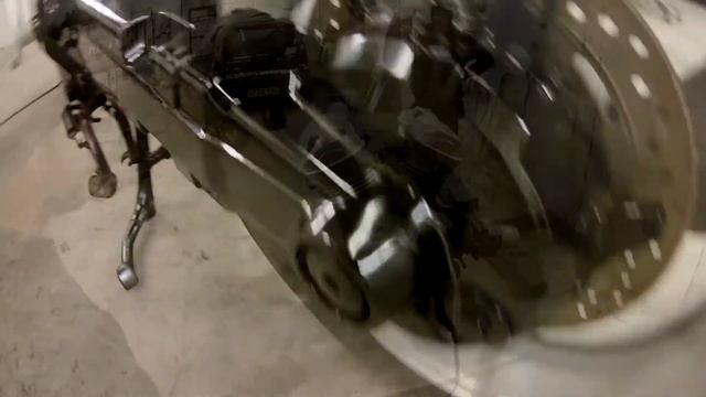 honda ntv 600 V twin cafe racer rat bike build part 3... paint смотреть онлайн