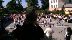 Танец начальной школы на последнем звонке 2014 года (Тирасполь, 8 школа)