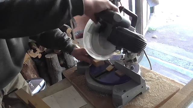 Концевая фреза микрошип для сращивания по длине. Работа фрезой. смотреть онлайн