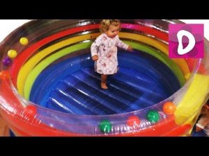 ✿ Супер БАТУТ! Распаковка и Прыжки на Даче Тrampoline unpacking and jump