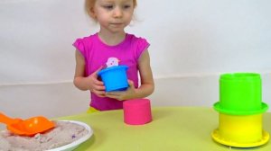 Цветной песок кинетический. Волшебные формочки превращают обычный песок в  цветной.