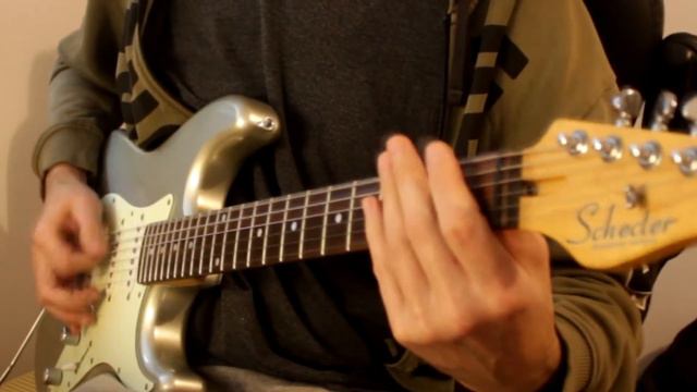 Schecter Nick Johnston Diamond Traditional SSS Silver смотреть онлайн