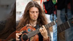 Guitar estas tonne
