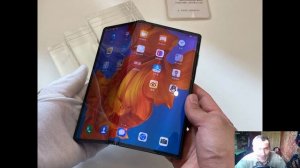 Сгибающийся смартфон Huawei Mate X шокировал итоговой ценой