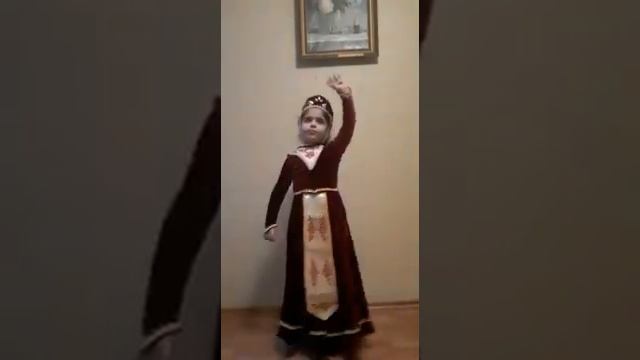Армянский танец Анаит Карапетян