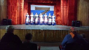 Плачет белая берёза