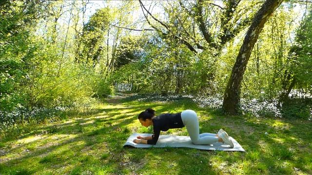 Как накачать попу! УПРАЖНЕНИЯ НА ЯГОДИЦЫ! ПОПА-ОРЕХ!  BUTT WORKOUT
