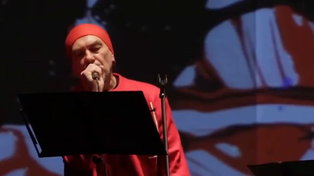 Антонич удома . "Апокаліпсис"