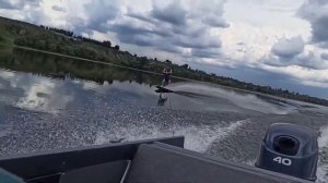 Катание на вейкборде