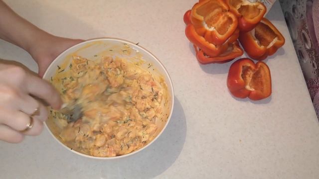 ФАРШИРОВАННЫЙ ПЕРЕЦ В ДУХОВКЕ.  Очень вкусное блюдо.