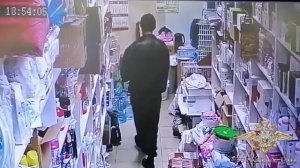 Полицейские раскрыли кражу имущества из подсобного помещения магазина хозтоваров