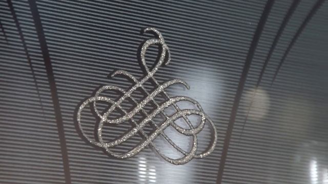 кухонный гарнитур Афина витра смотреть онлайн