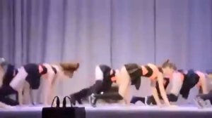 TWERK Dance Bee - Тверк, танец попами Танец пчёлок