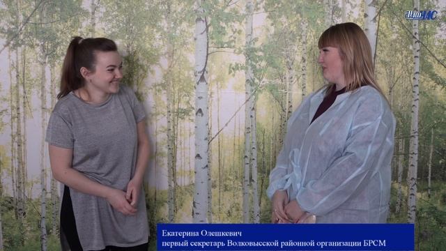 В 0 часов 1 минуту 1 января 2020 года Дед Мороз пришёл в роддом и принёс подарки смотреть онлайн