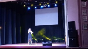 Новикова Елизавета с песней  "Вновь за горизонт "