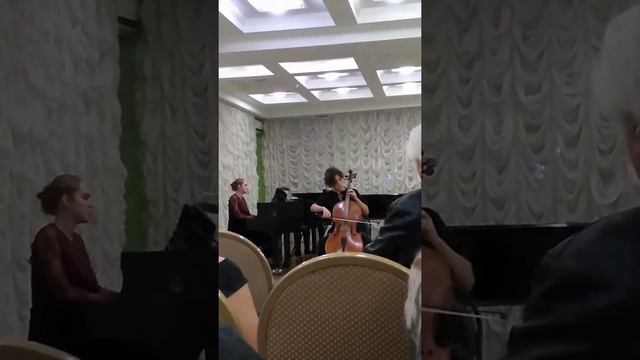 Соната ре минор, Ф. Джеминиани, исп. А.Кобрина, акк. М.Кладова-Штокман смотреть онлайн