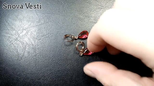 Серьги - капельки, позолоченные, камень - цирконий