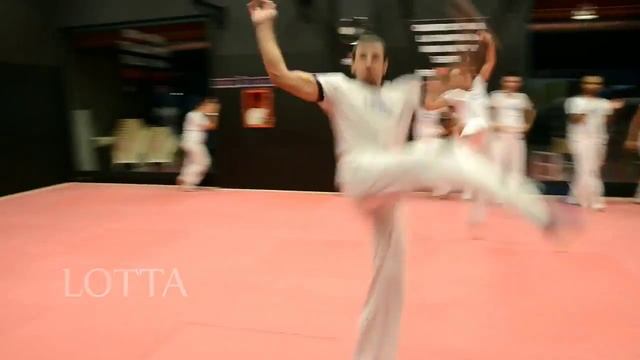 Capoeira Mantena Italia - La nuova stagione è partita! смотреть онлайн