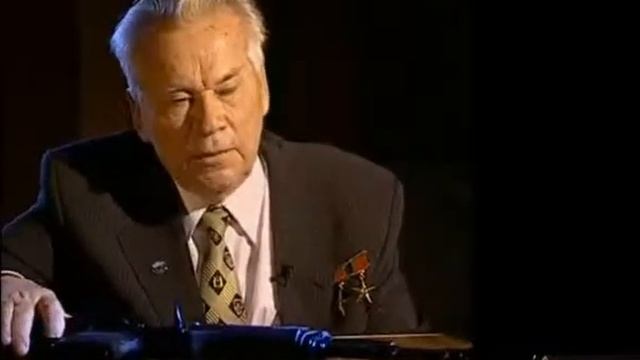 История автомата--КАЛАШНИКОВА------