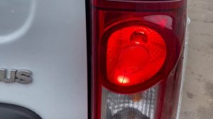 Зачем в Lada Largus такое сделано?