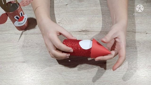 Новогодние поделки из картонных втулок.mp4 смотреть онлайн