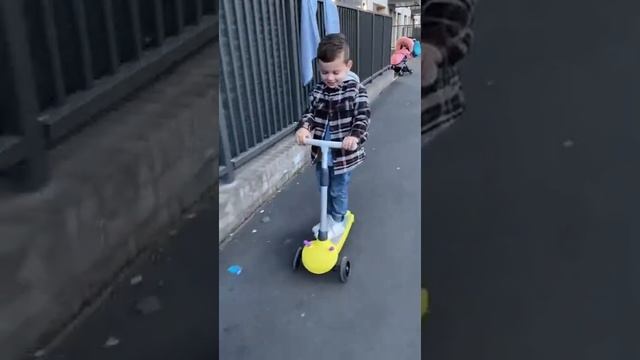 Kids Electric Scooter Winner | Instagram & Facebook | Direct2Public | www.direct2public.co.uk