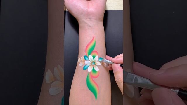 Drawing flower on arm #Shorts