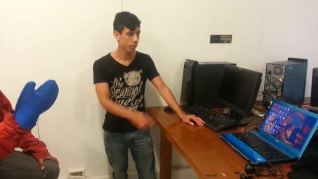 Control del puntero del Raton con guante mediante Matlab - Parte 1 смотреть онлайн