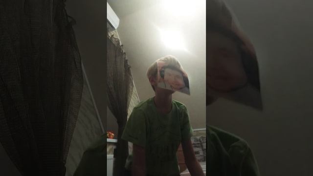 Дядя Серёжа разозлился на меня смотреть онлайн