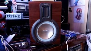 Philips FWB-MCM 8/01 - Ribbon tweeter speakers playing bossa nova