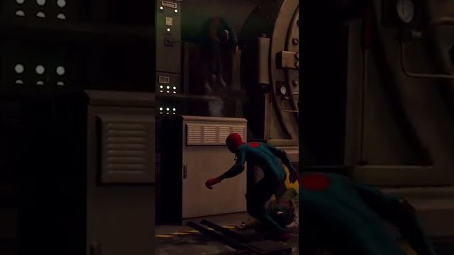 NPC завис в воздухе ● #Bug #MarvelsSpiderManMilesMorales #last_student #shorts #ps5