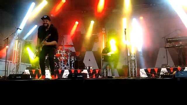 Sirpa - Arttu Wiskari смотреть онлайн