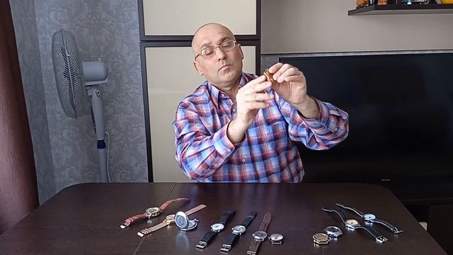 Коллекция наручных механических часов времен СССР