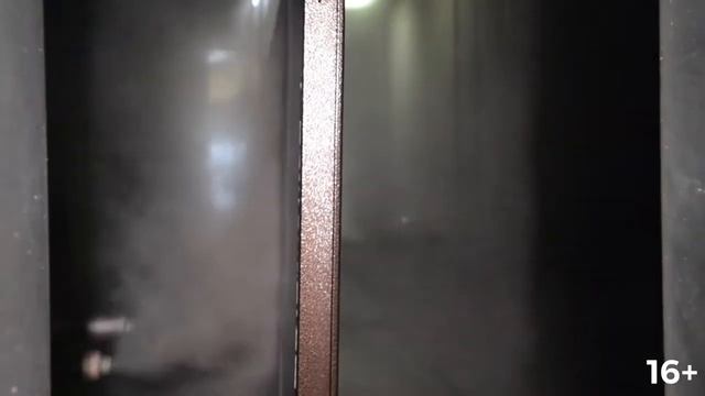 Двери Эльбор: процесс покраски