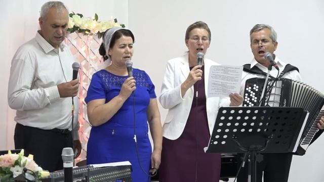 Наша свадьба Марьян и Симона. Поют наши родители. смотреть онлайн