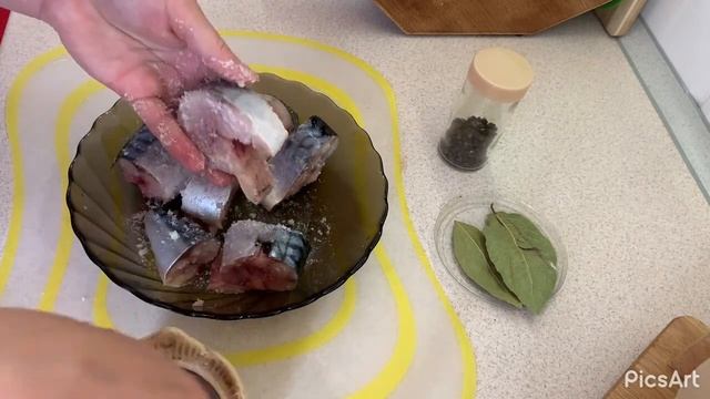 Скумбрия малосольная за 2 часа. Скумбрия малосольная быстрого приготовления