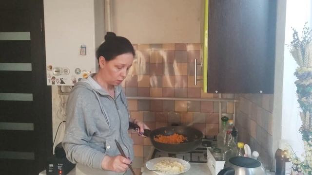 Гоняемся за бензином, Печеночные трубочки.Рекс дома)) смотреть онлайн