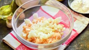 Куриные котлеты Лакомка