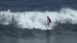 KELLY SLATER SURFING AT THE TELSTRA DRUG AWARE PRO 2011